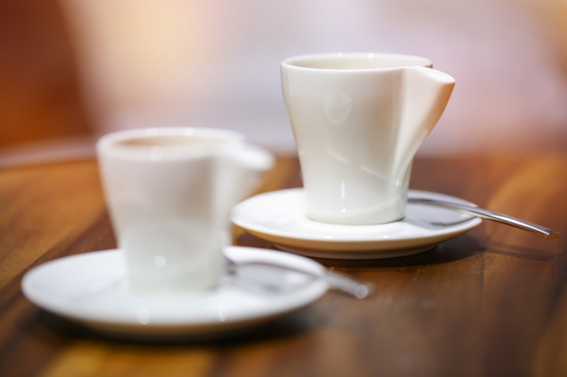 Tasse à expresso ivoire porcelaine vitrifiée 7 cl Ø 6 cm Swirls Rak